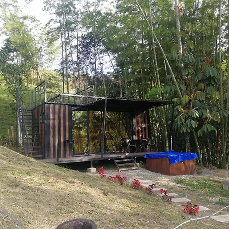 Refugio Selvatico Hotel Guatape Exterior photo