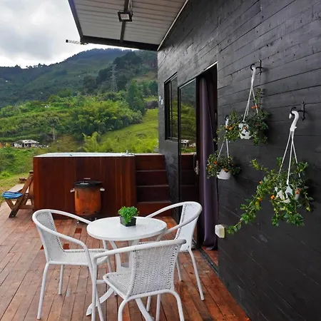 Refugio Selvatico Hotel Guatape Exterior photo