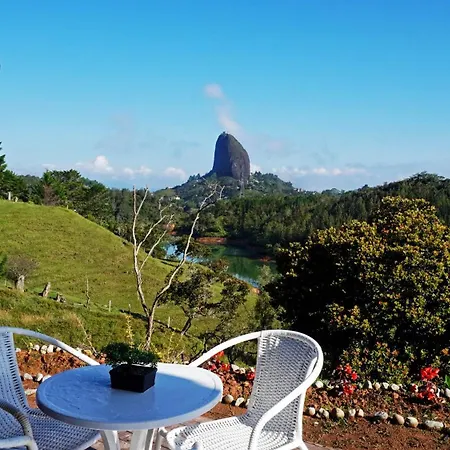 Refugio Selvatico Hotel Guatape Exterior photo